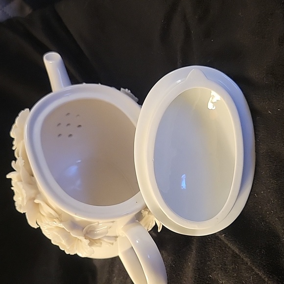 Ivory I. Godinger & Co teapot. The lid didn't come with the teapot - Picture 7 of 11